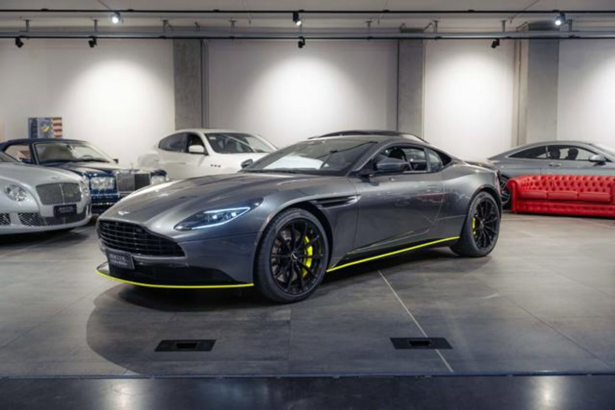 Aston Martin DB11 DB11 V12 AMR Coupé