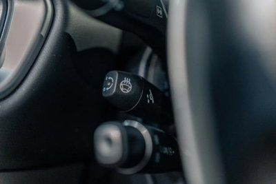 Aston Martin DB11 DB11 V12 AMR Coupé (12)