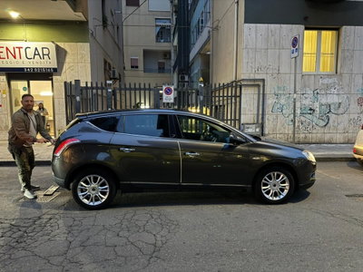 Lancia Delta 1.6 MJT DPF Platino (6)