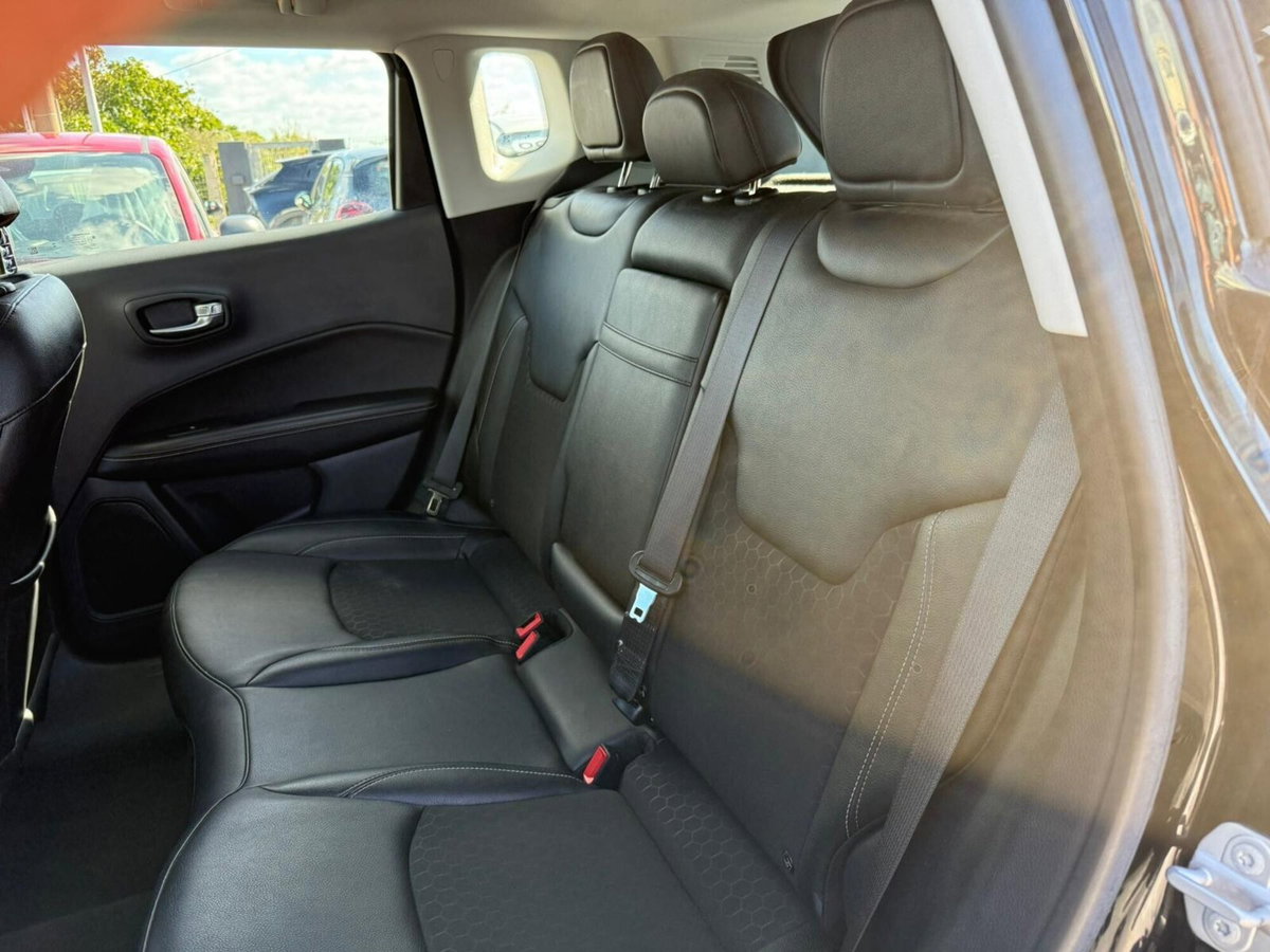 Jeep Compass 1.6 Multijet II 2WD Longitude (12)