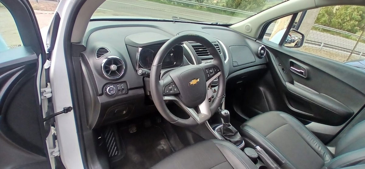 Chevrolet Trax 1.7 diesel FWD LTZ (12)