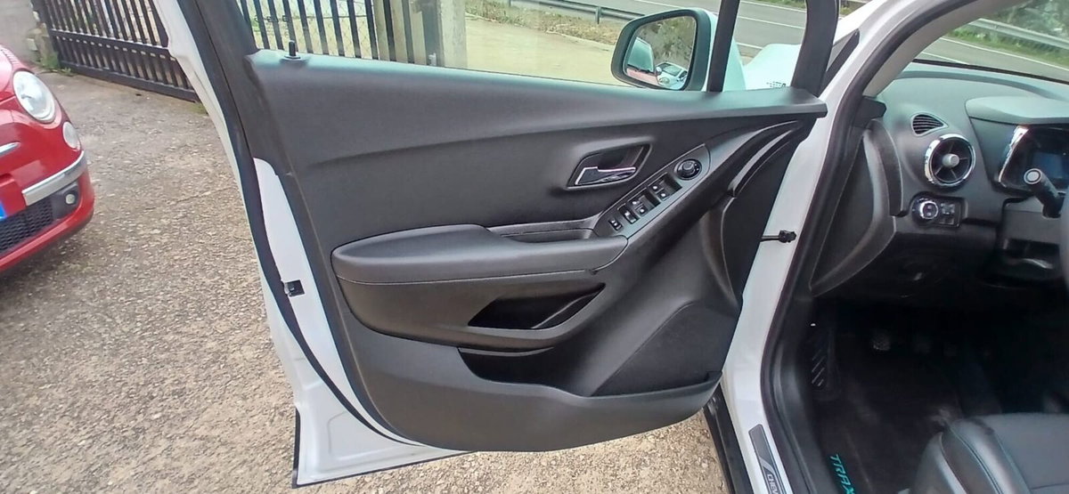 Chevrolet Trax 1.7 diesel FWD LTZ (14)