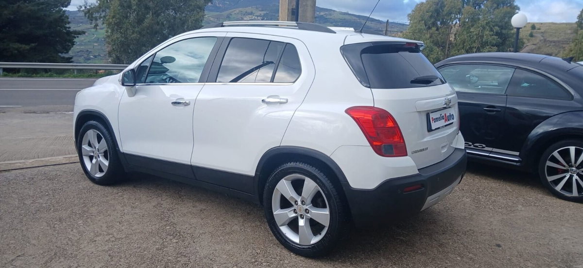 Chevrolet Trax 1.7 diesel FWD LTZ (6)