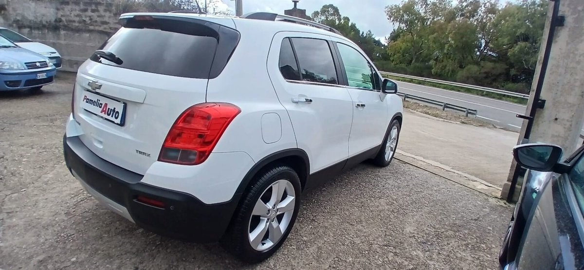 Chevrolet Trax 1.7 diesel FWD LTZ (9)