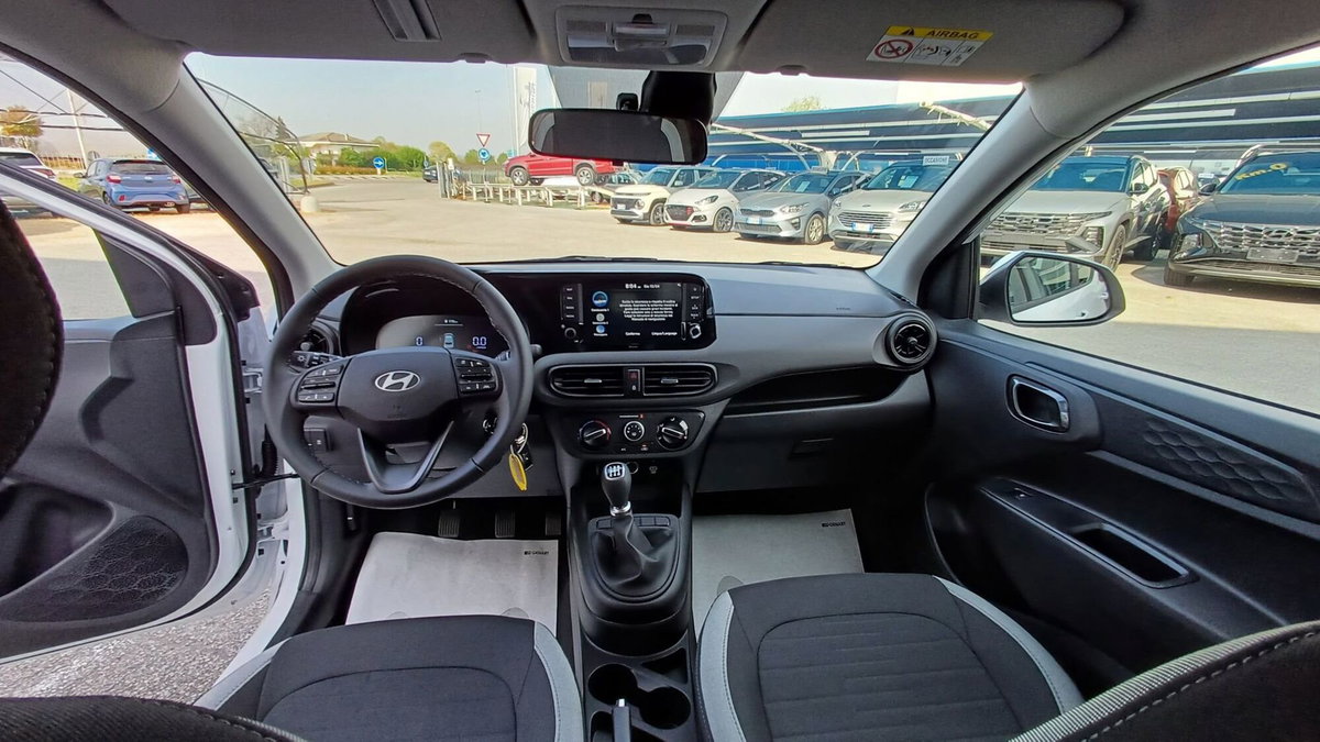Hyundai i10 1.0 mpi Prime 63cv (10)