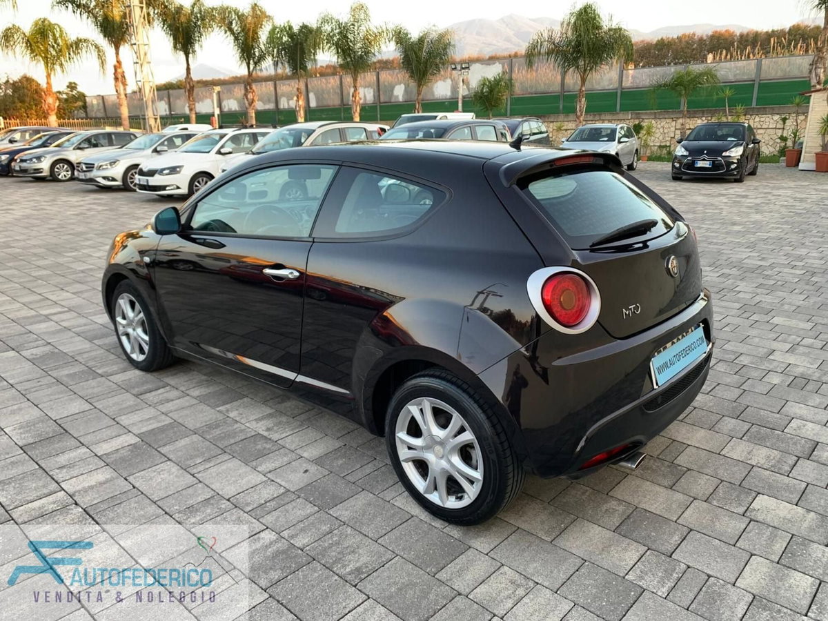 Alfa Romeo MiTo 1.4 78 CV Distinctive Sport Pack (4)