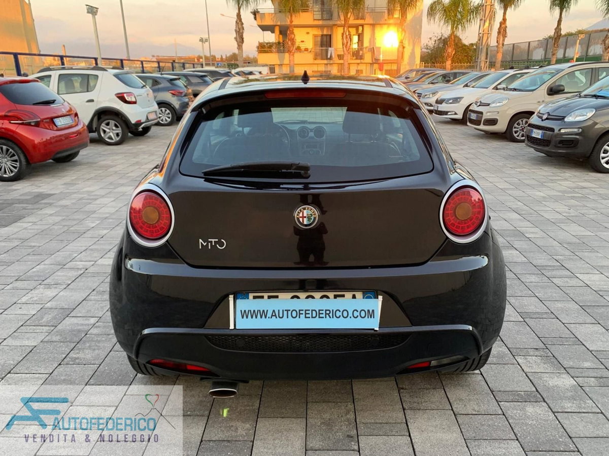 Alfa Romeo MiTo 1.4 78 CV Distinctive Sport Pack (5)