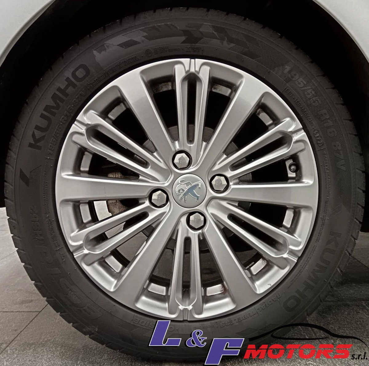 Peugeot 208 100 S&S 5p. Mix (12)