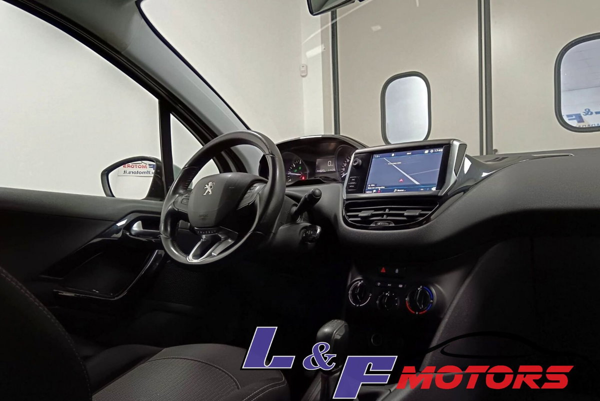 Peugeot 208 100 S&S 5p. Mix (13)