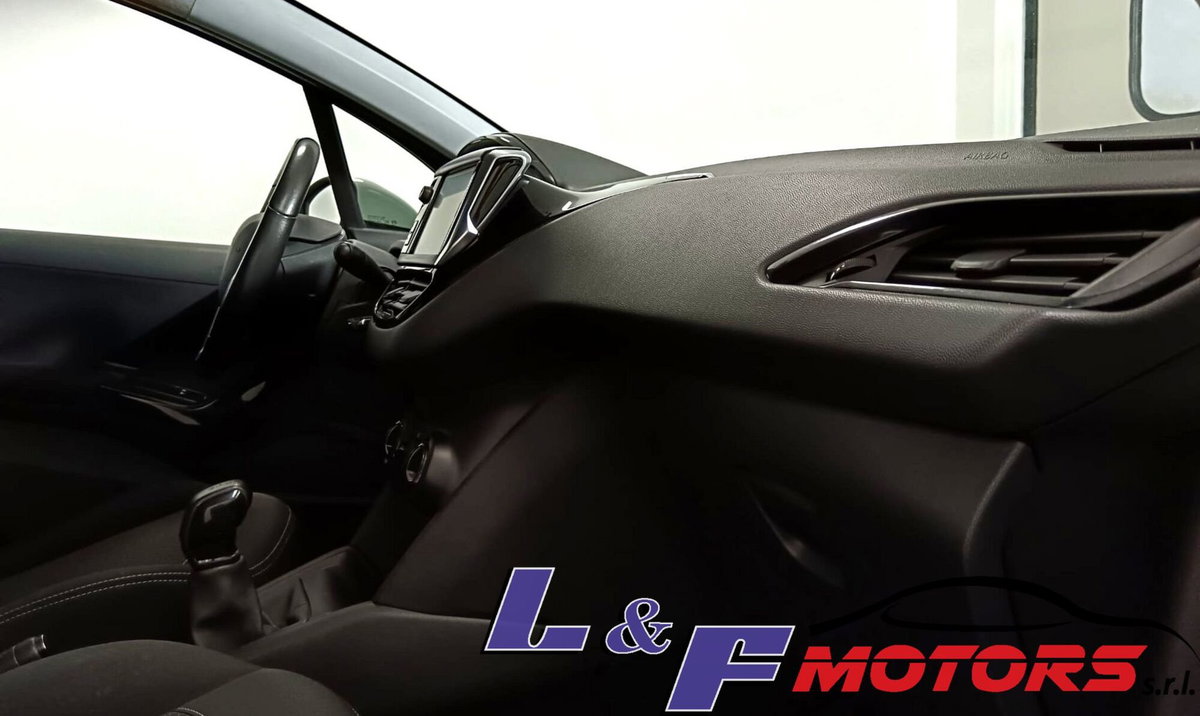 Peugeot 208 100 S&S 5p. Mix (20)