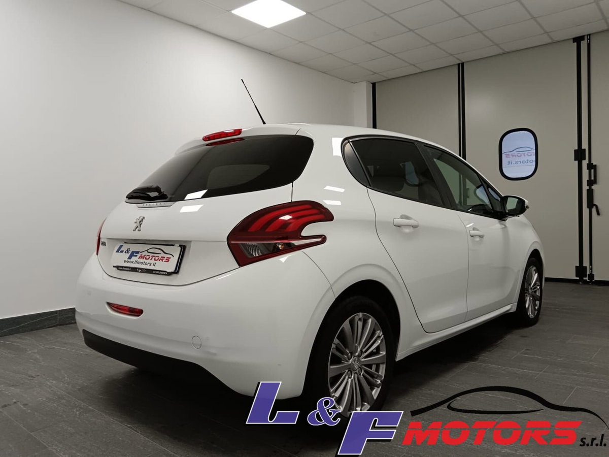 Peugeot 208 100 S&S 5p. Mix (7)