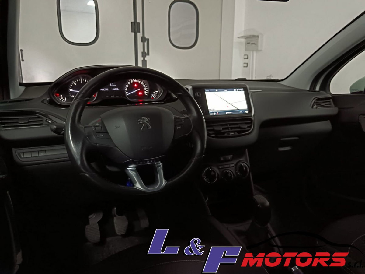 Peugeot 208 100 S&S 5p. Mix (9)