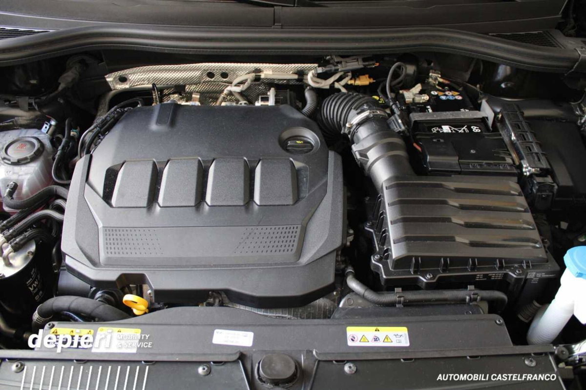 Volkswagen Tiguan Allspace 2.0 tdi Elegance 150cv dsg (17)