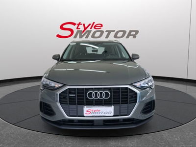 Audi Q3 35 TDI quattro S tronic Business