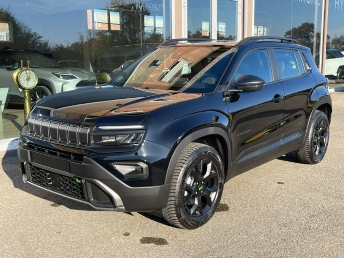 Jeep Avenger 1.2 turbo e-hybrid mhev Upland 4xe 145cv edct6 (2)
