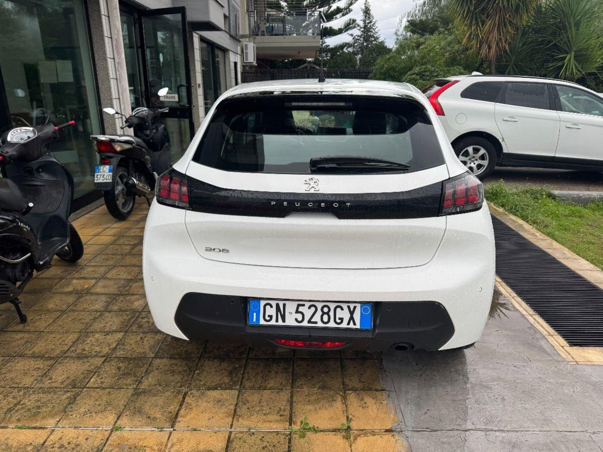 Peugeot 208 BlueHDi 100 Stop&Start 5 porte GT (9)