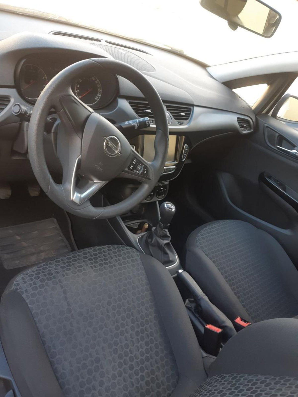 Opel Corsa 1.4 90CV GPL Tech 5 porte Cosmo (6)