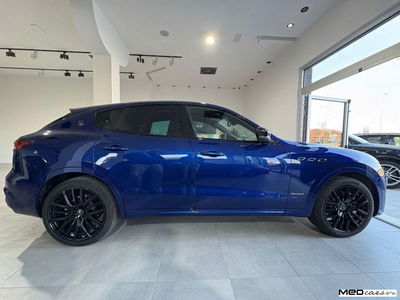 Maserati Levante Levante V6 AWD Gransport usata