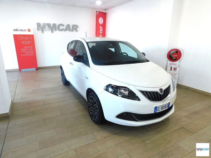 Lancia Ypsilon 1.0 FireFly 5 porte S&S Hybrid Gold Plus