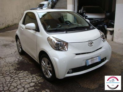 Toyota iQ 1.3 Executive usata