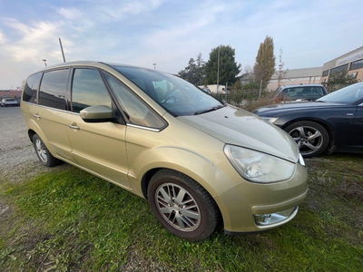 Ford Galaxy 2.0 TDCi 140 CV Ghia DPF