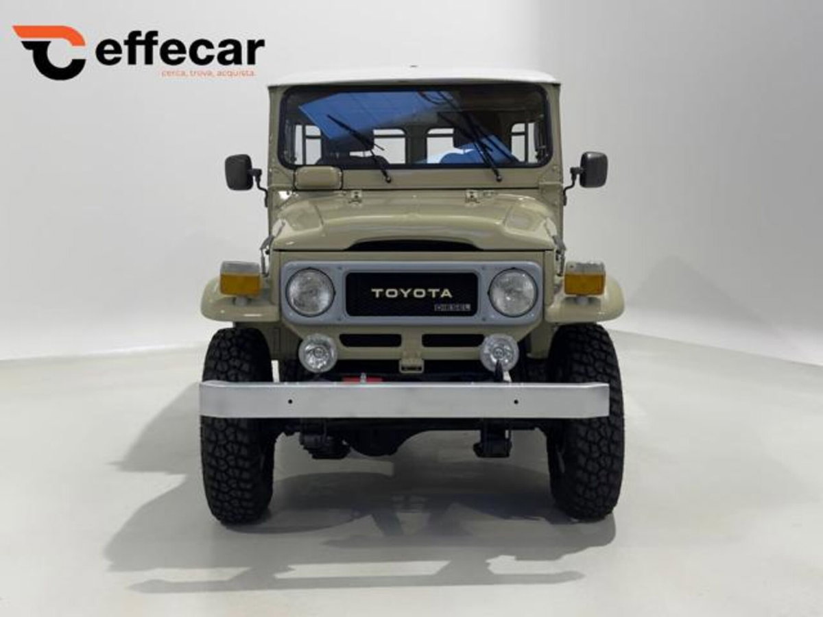 Toyota Land Cruiser turbodiesel 3 porte KZJ90 GX (2)