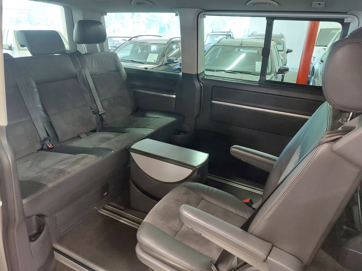Volkswagen Veicoli Commerciali Multivan 2.0 BiTDI 180CV Comfortline (9)