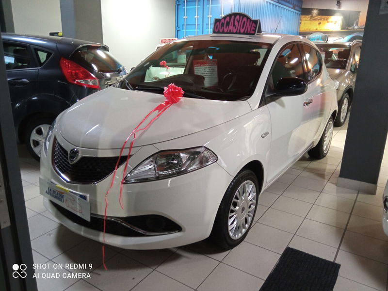 Lancia Ypsilon 1.3 MJT 16V 95 CV 5 porte S&S Gold