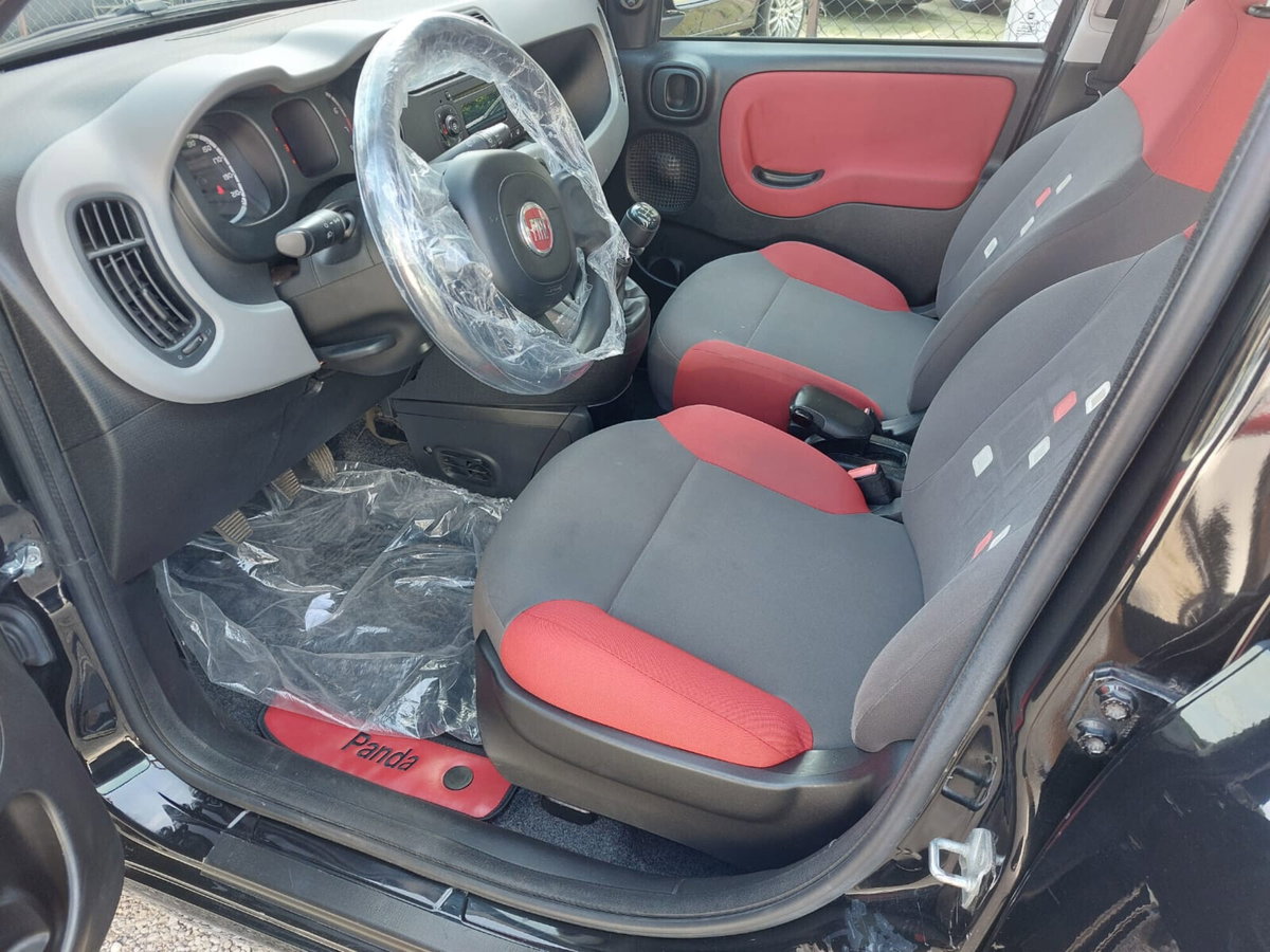 Fiat Panda 0.9 TwinAir Turbo Natural Power Lounge (5)