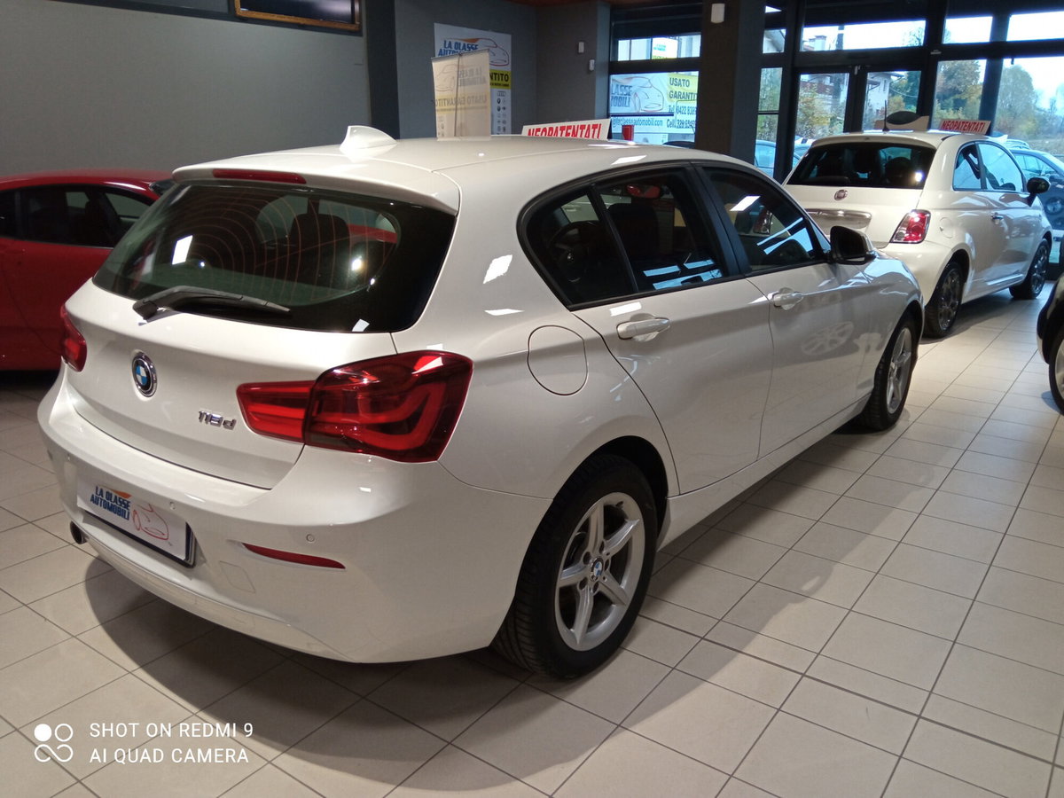 BMW Serie 1 116d 2.0 116CV cat 5 porte Attiva DPF (6)
