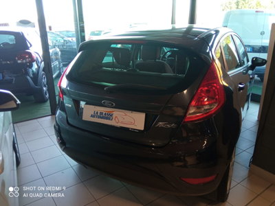 Ford Fiesta 1.4 TDCi 5p. Ghia (5)
