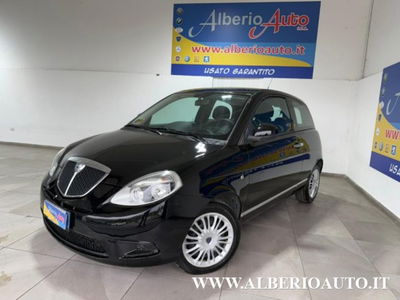 lancia ypsilon 1.2 69 cv argento