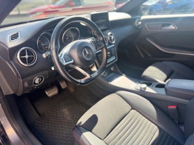 Mercedes-Benz Classe A 180 d Automatic Premium (11)