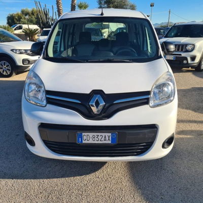 Renault Kangoo 1.5 dCi 110CV 5 porte Stop & Start Life usata