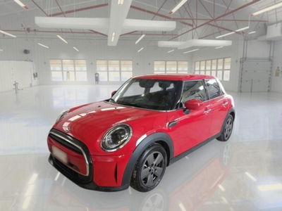 MINI Mini 1.5 Cooper Classic 5 porte usata