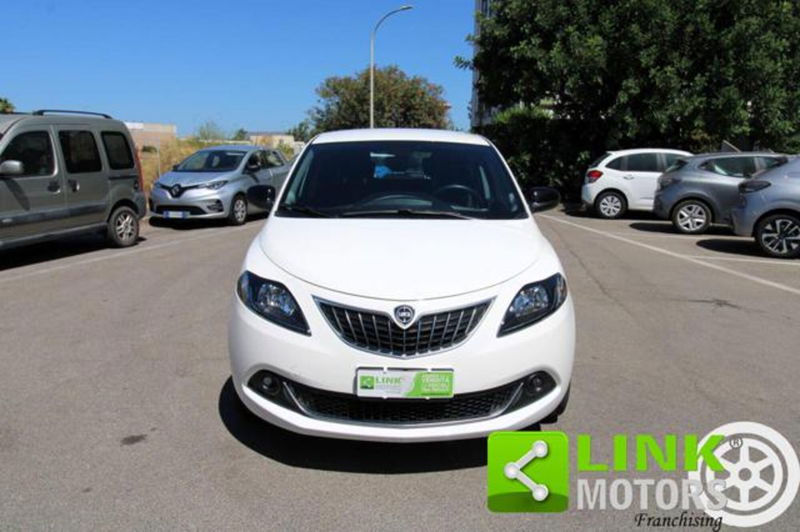 Lancia Ypsilon 1.0 FireFly 5 porte S&S Hybrid Alberta Ferretti