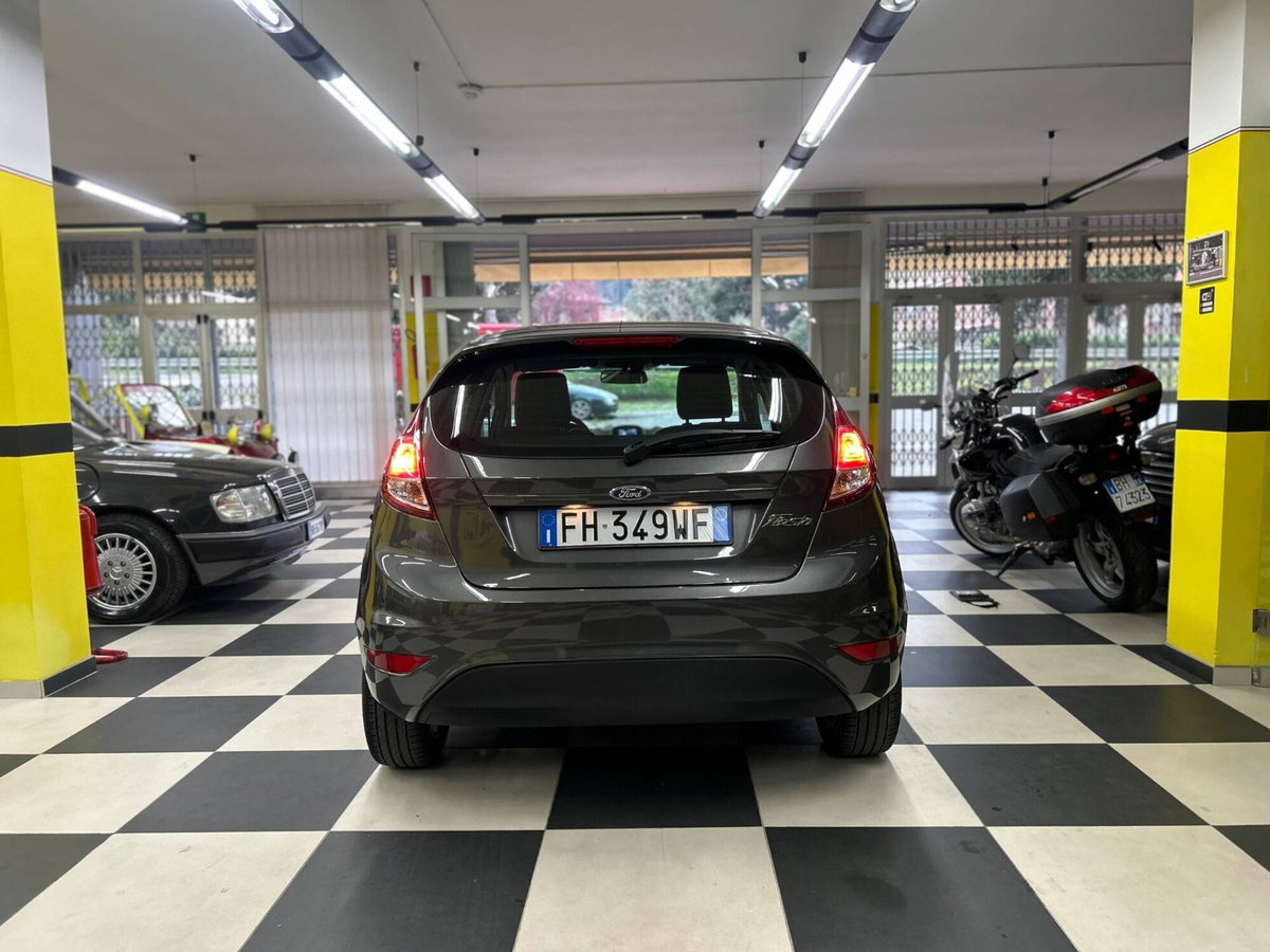 Ford Fiesta 1.5 TDCi 75CV 5 porte Titanium (5)