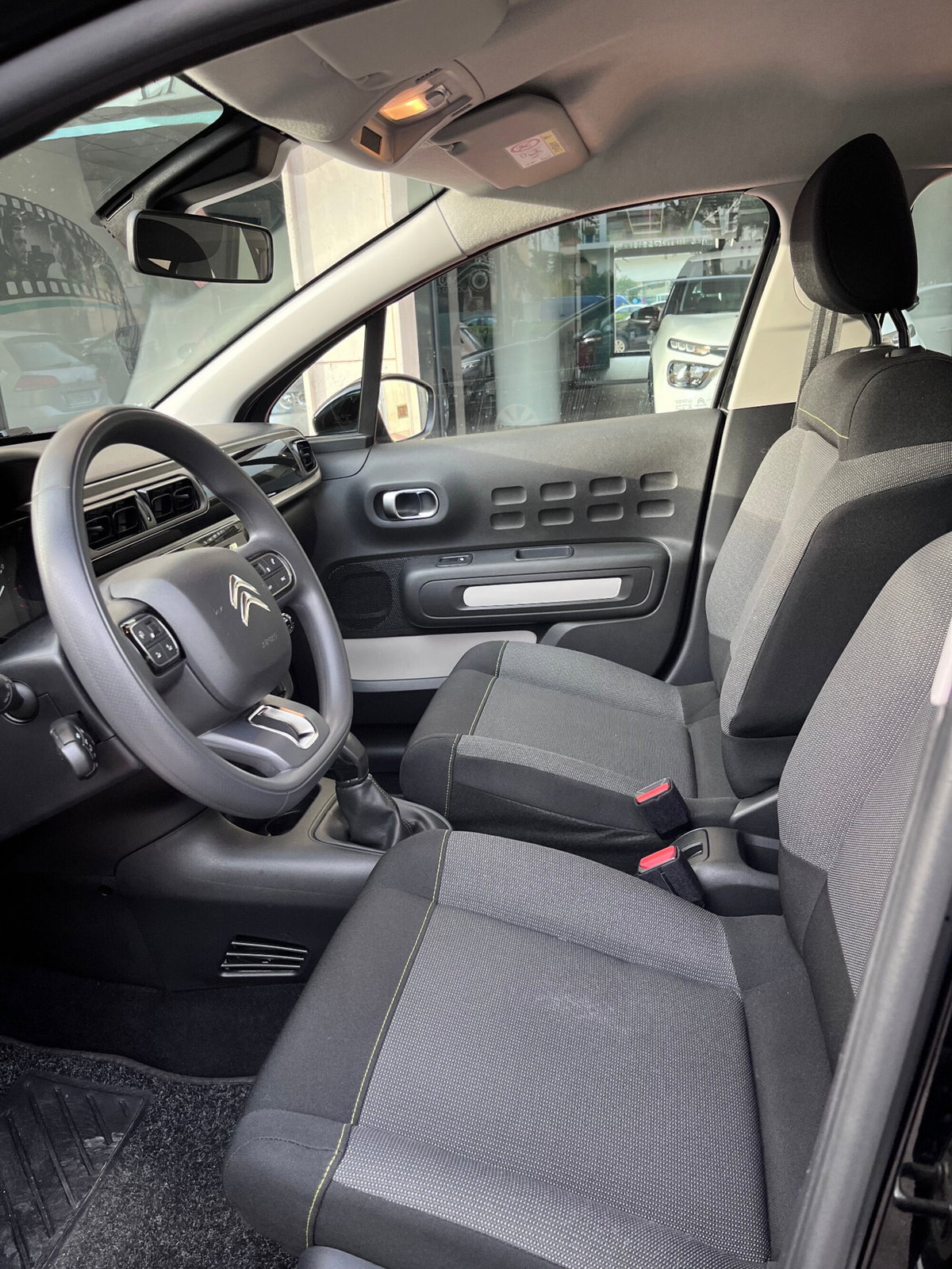 Citroen C3 PureTech 83 S&S Feel Pack (8)