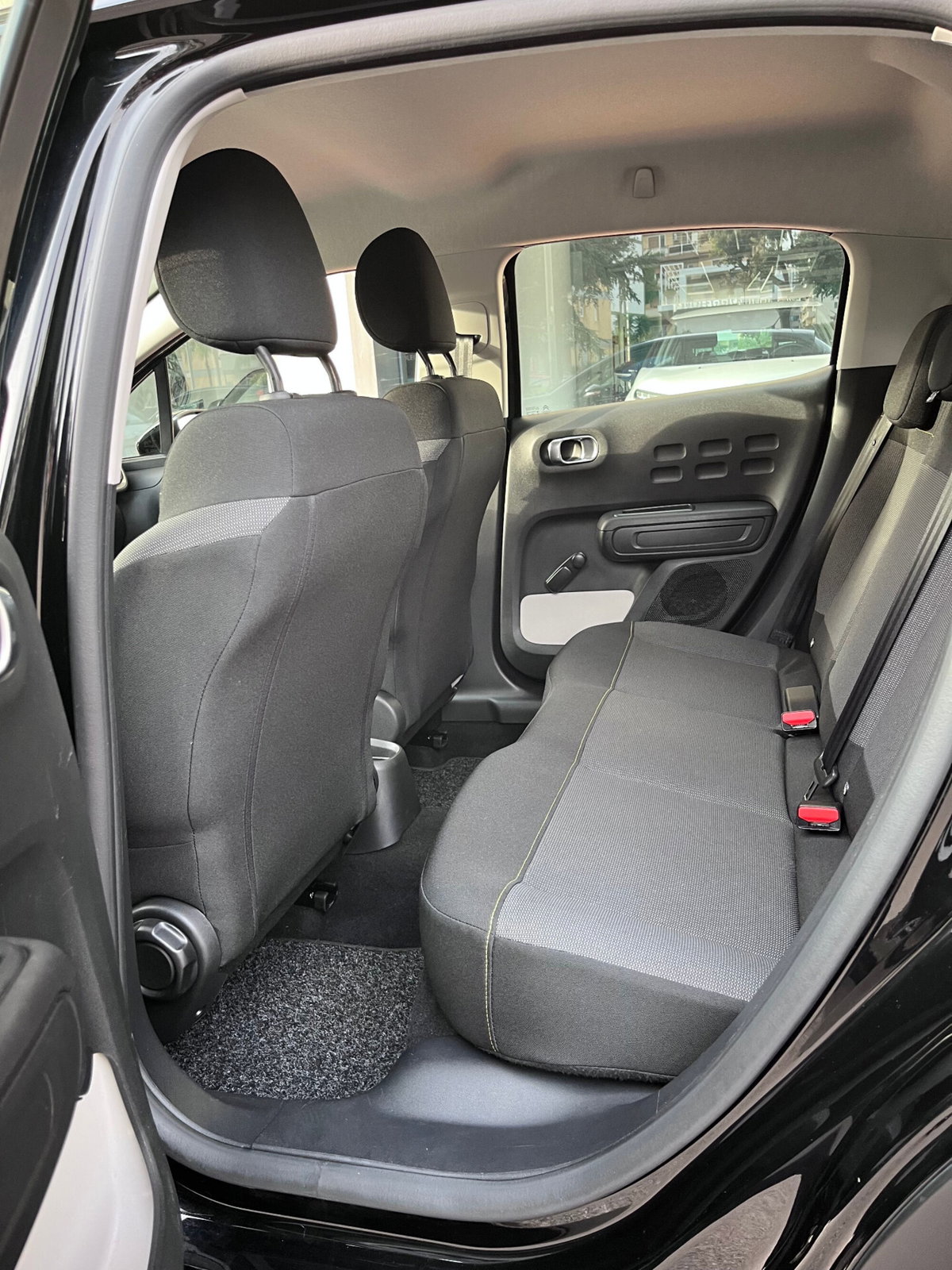 Citroen C3 PureTech 83 S&S Feel Pack (9)