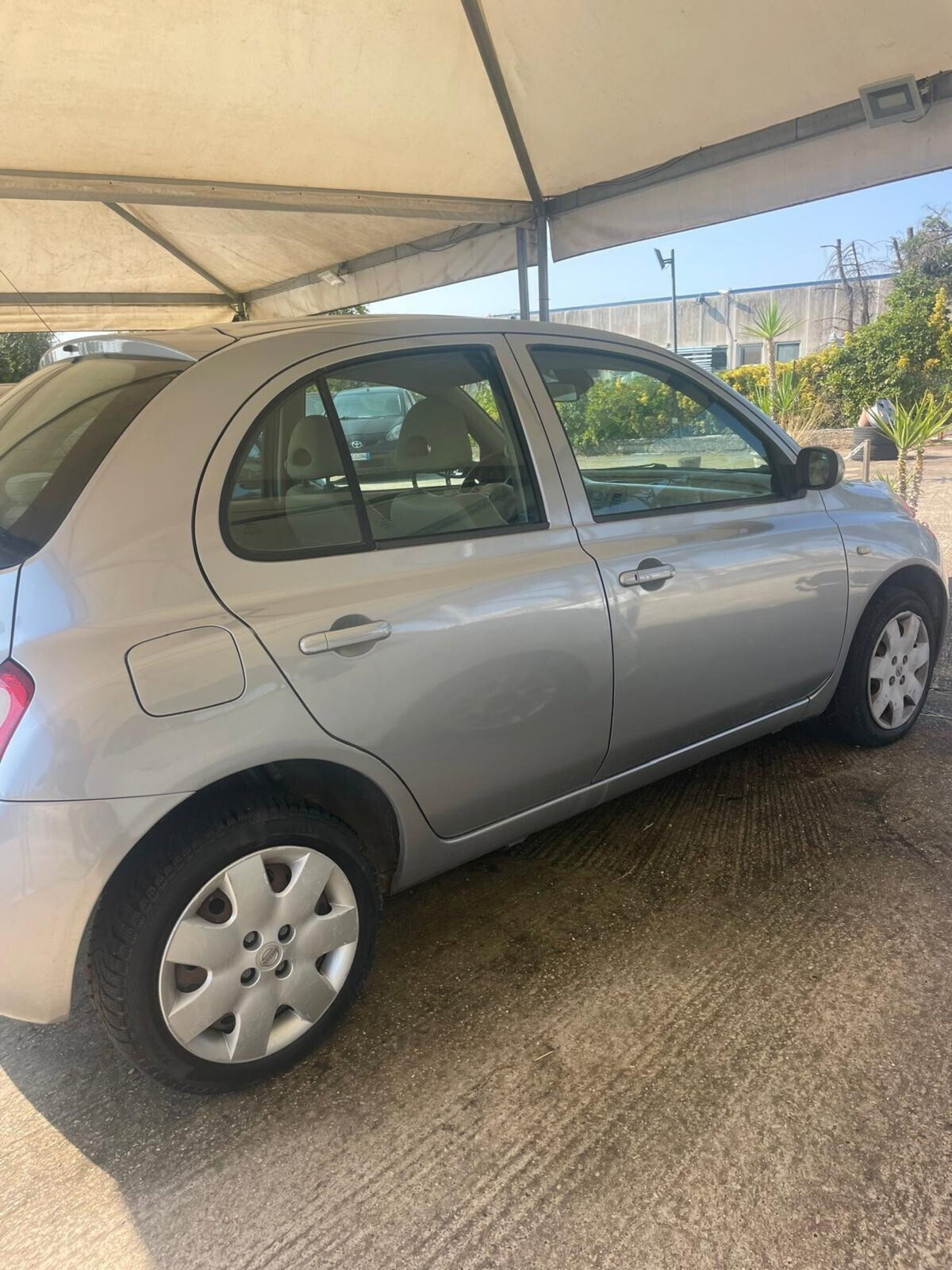 Nissan Micra 1.0 16V 5 porte Visia (10)