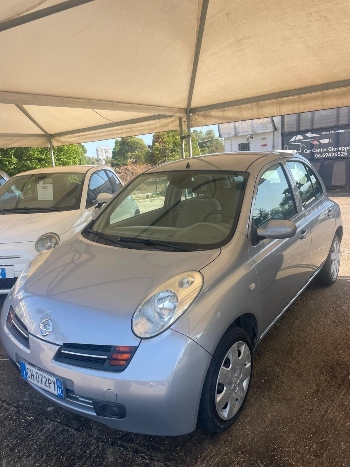 Nissan Micra 1.0 16V 5 porte Visia (14)