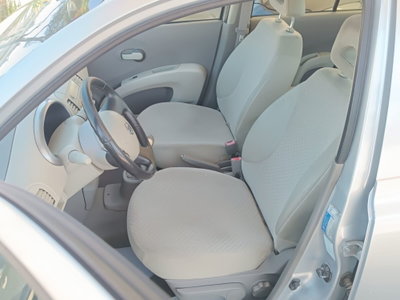 Nissan Micra 1.0 16V 5 porte Visia (3)