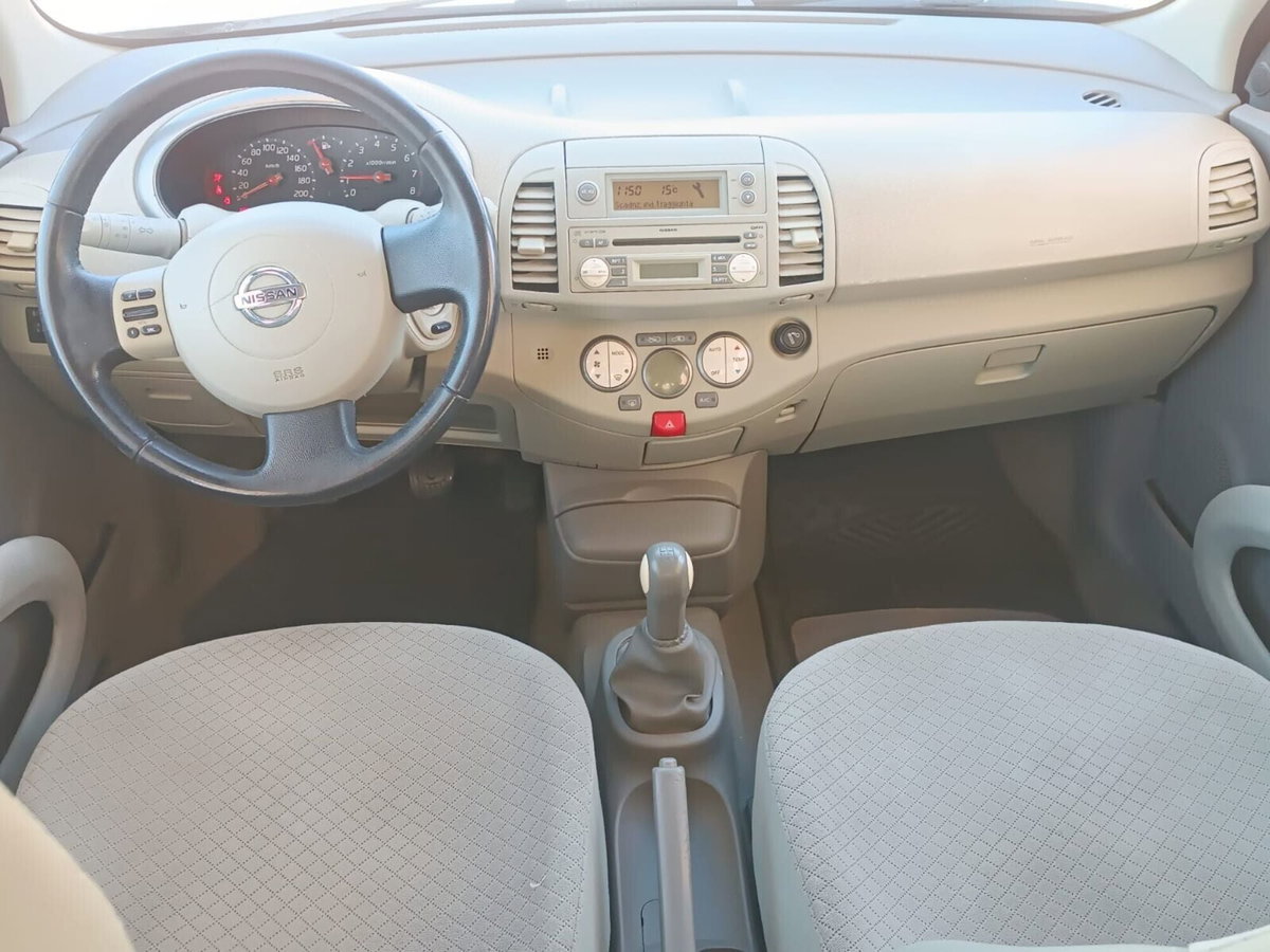 Nissan Micra 1.0 16V 5 porte Visia (4)
