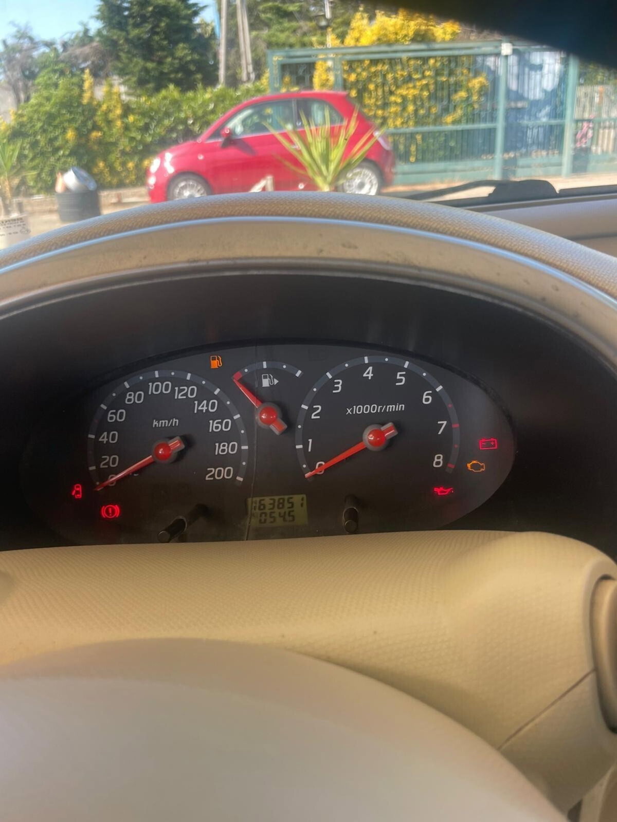 Nissan Micra 1.0 16V 5 porte Visia (6)
