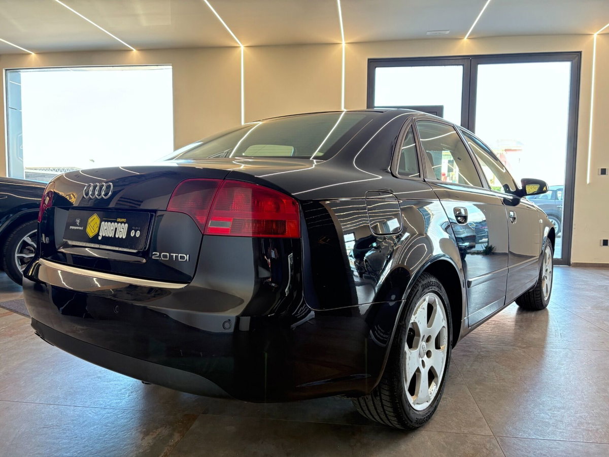 Audi A4 2.0 16V TDI Sport (3)