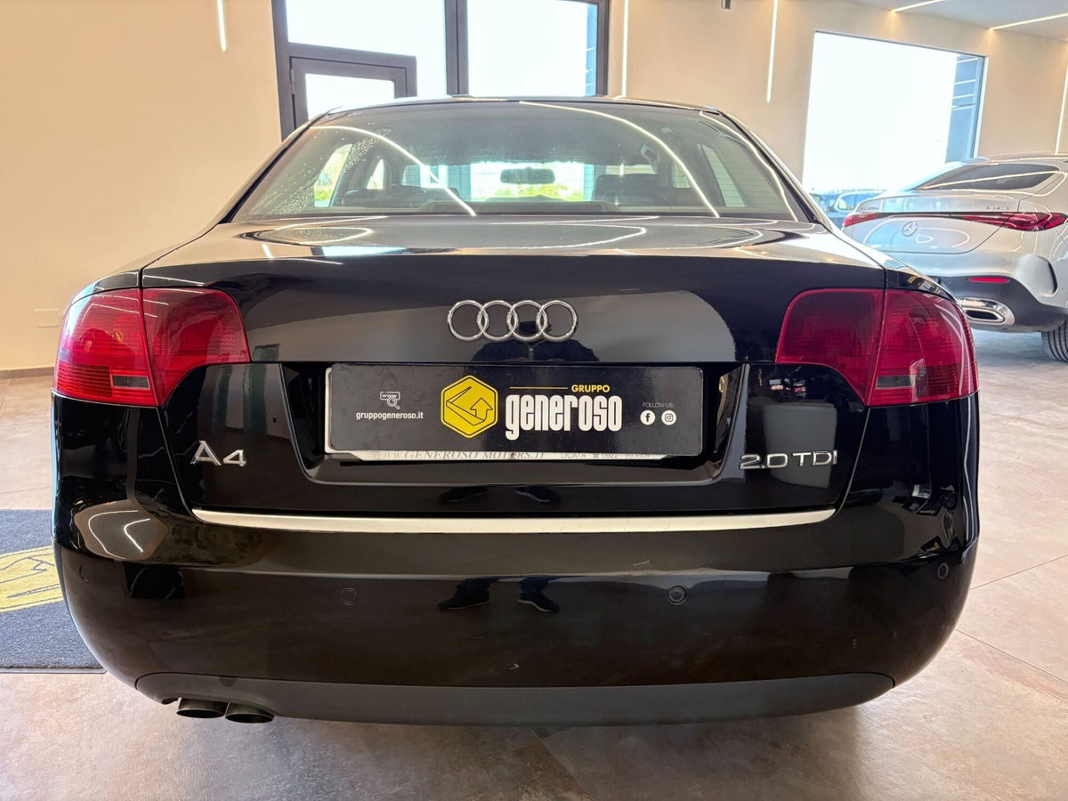 Audi A4 2.0 16V TDI Sport (4)