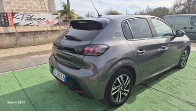 Peugeot 208 PureTech 100 Stop&Start EAT8 5 porte GT Pack (4)
