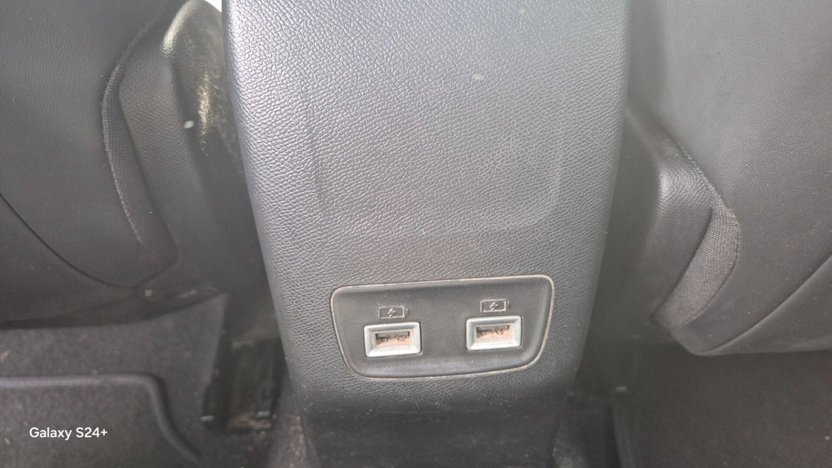 Peugeot 208 PureTech 100 Stop&Start EAT8 5 porte GT Pack (8)