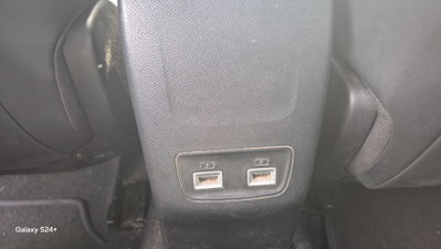 Peugeot 208 PureTech 100 Stop&Start EAT8 5 porte GT Pack (8)