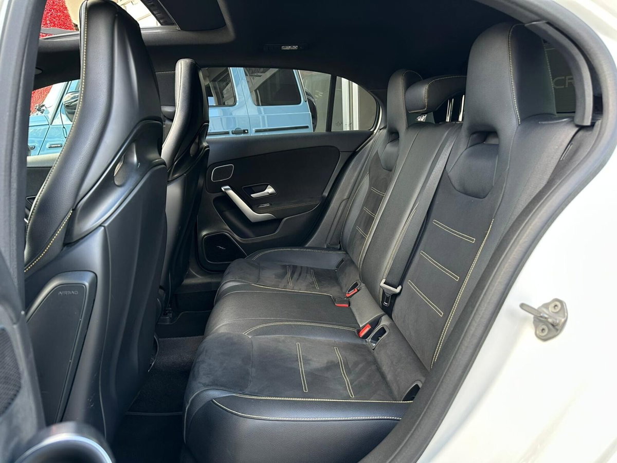 Mercedes-Benz Classe A 45S AMG 4Matic+ (12)